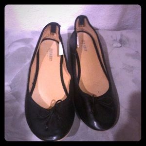 Black flats